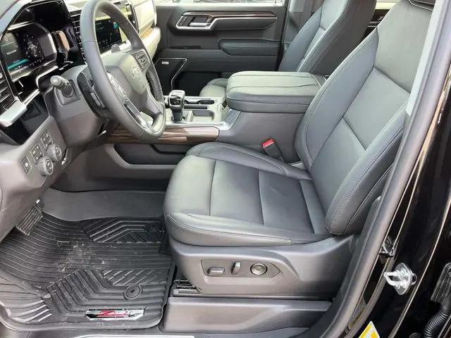 2026 Chevrolet Silverado 1500 4WD Crew Cab Short Bed LT Trail Boss