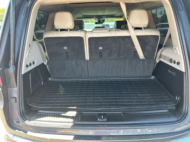 2022 Jeep Wagoneer Series III 4x4