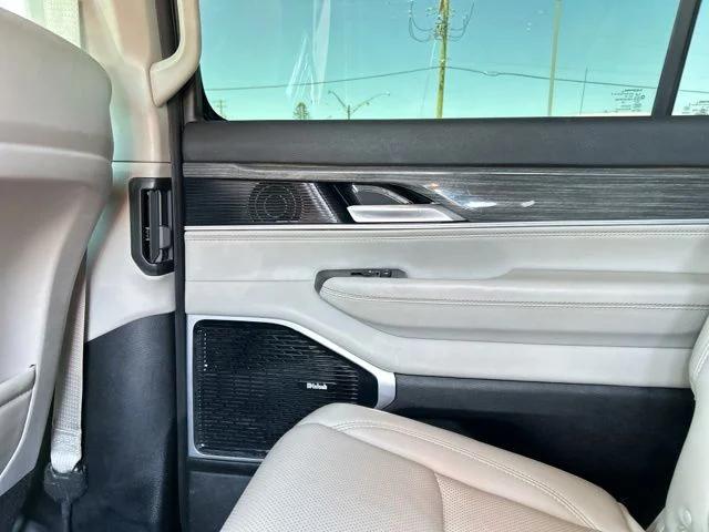 2022 Jeep Wagoneer Series III 4x4