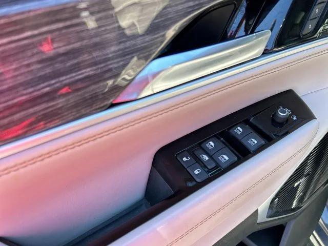 2022 Jeep Wagoneer Series III 4x4
