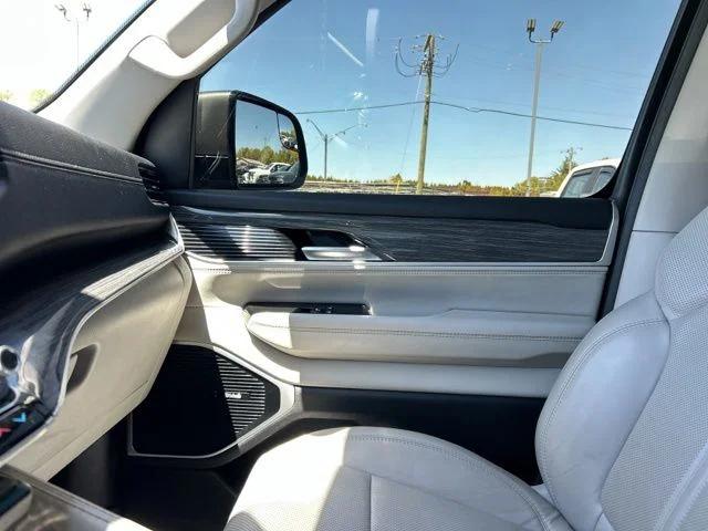 2022 Jeep Wagoneer Series III 4x4