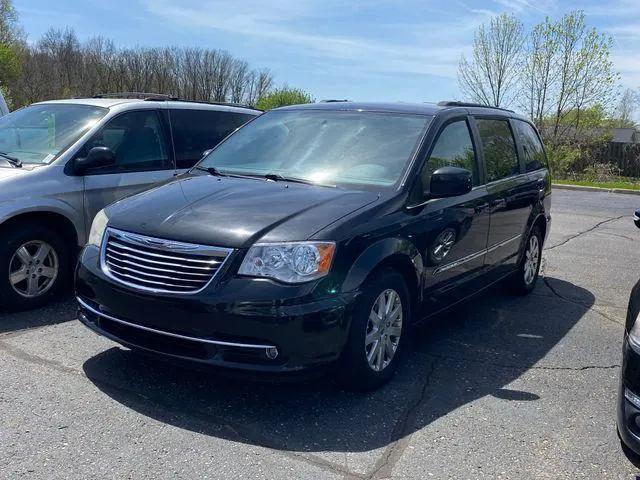 2011 Chrysler Town & Country Touring-L for sale in Flint, MI