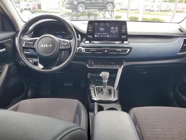 2023 Kia Seltos S