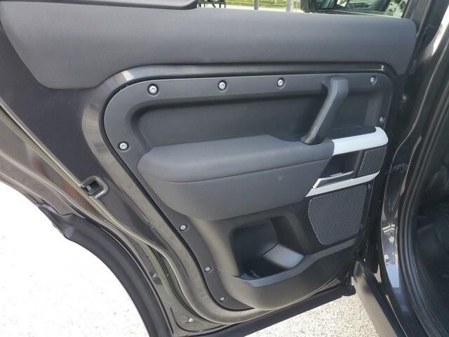 2023 Land Rover Defender 110 S