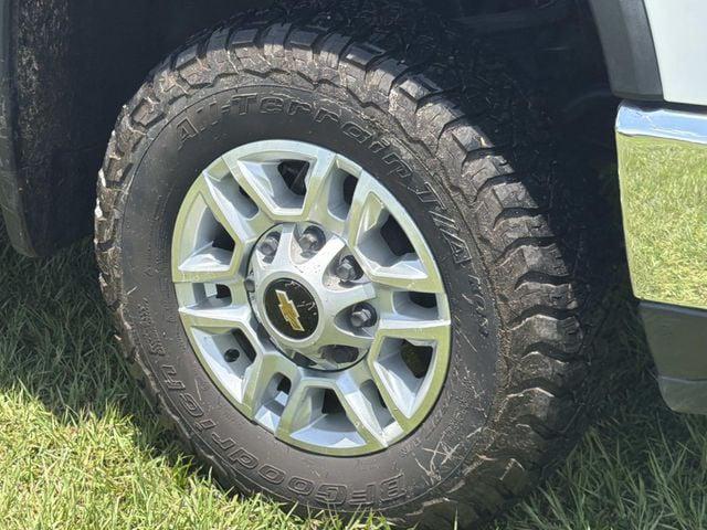 2024 Chevrolet Silverado 2500HD 4WD Crew Cab Long Bed LT