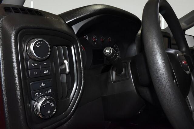 2023 GMC Sierra 1500 4WD Double Cab Standard Box Pro