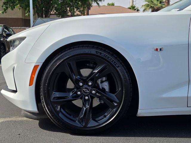 2021 Chevrolet Camaro RWD Coupe 1LT