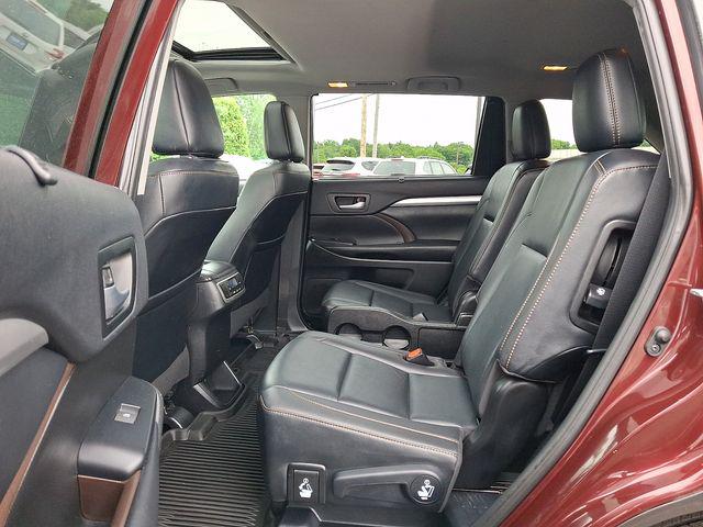 2019 Toyota Highlander Unknown