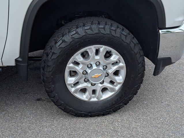 2023 Chevrolet Silverado 2500HD 4WD Crew Cab Standard Bed LT