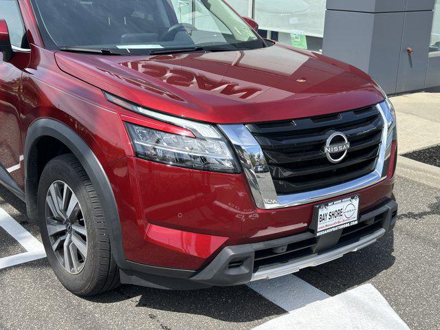 2024 Nissan Pathfinder SL 4WD