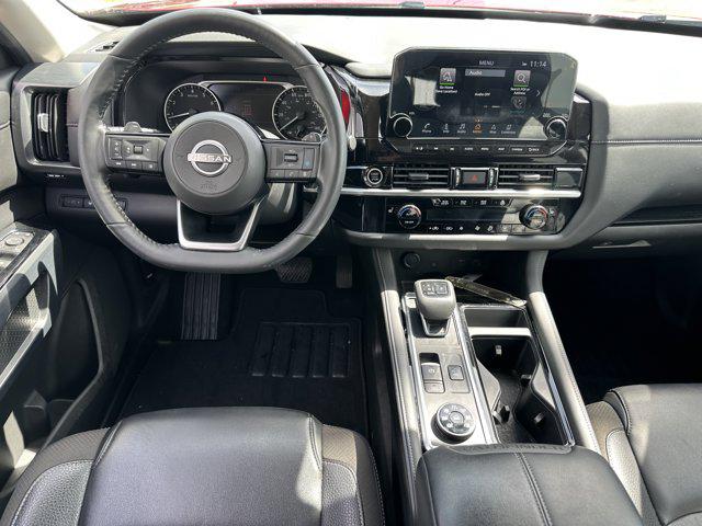 2024 Nissan Pathfinder SL 4WD