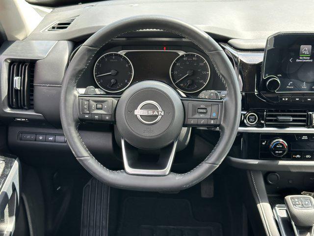 2024 Nissan Pathfinder SL 4WD
