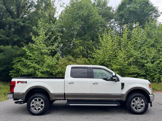 2022 Ford F-250 Lariat Crew CAB