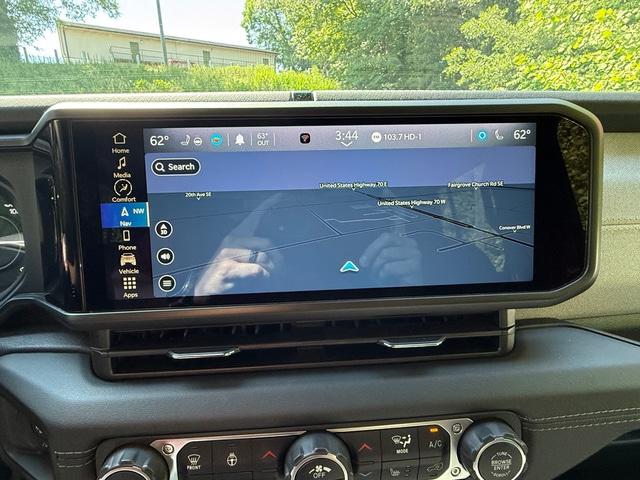 2024 Jeep Wrangler 4xe Sahara 4xe