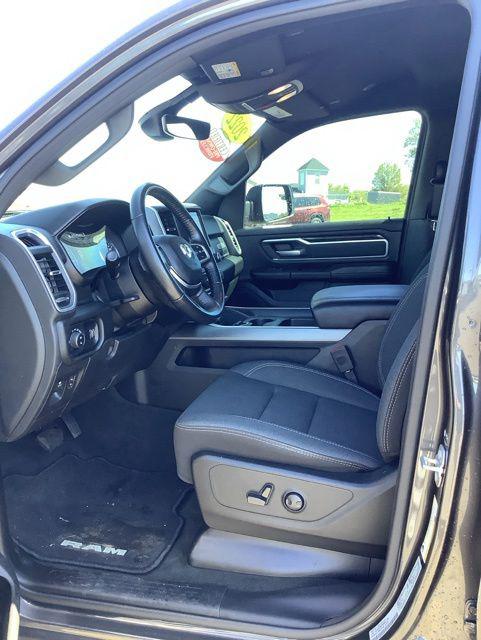 2022 Ram 1500 Big Horn Crew Cab 4x4 6'4" Box
