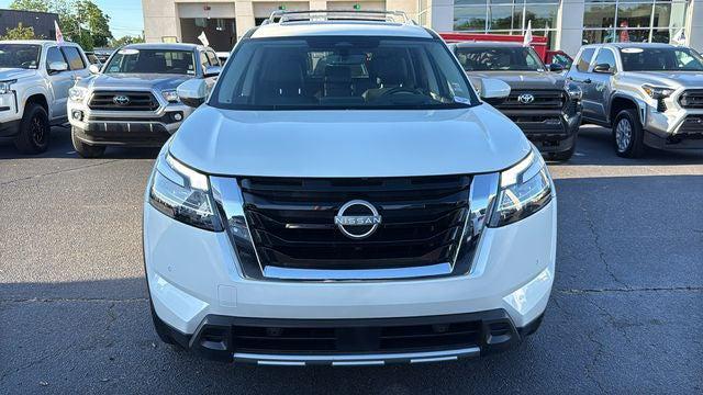 2024 Nissan Pathfinder Platinum FWD