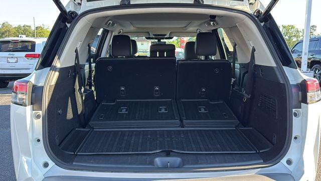2024 Nissan Pathfinder Platinum FWD