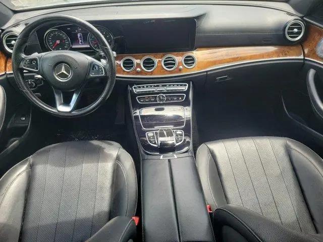 2017 Mercedes-Benz E-CLASS E 300 E 300