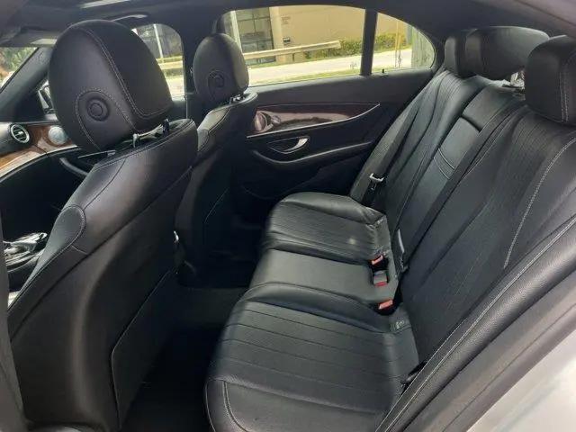 2017 Mercedes-Benz E-CLASS E 300 E 300