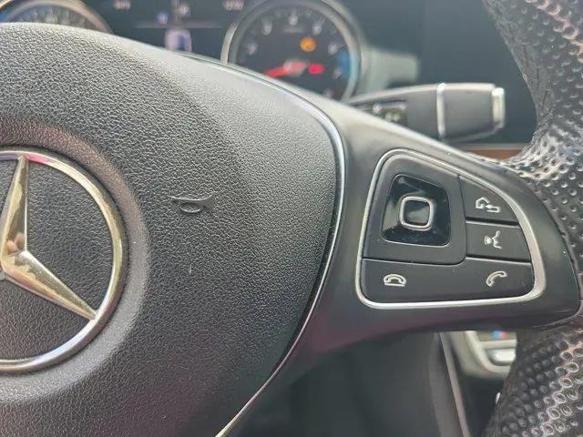 2017 Mercedes-Benz E-CLASS E 300 E 300