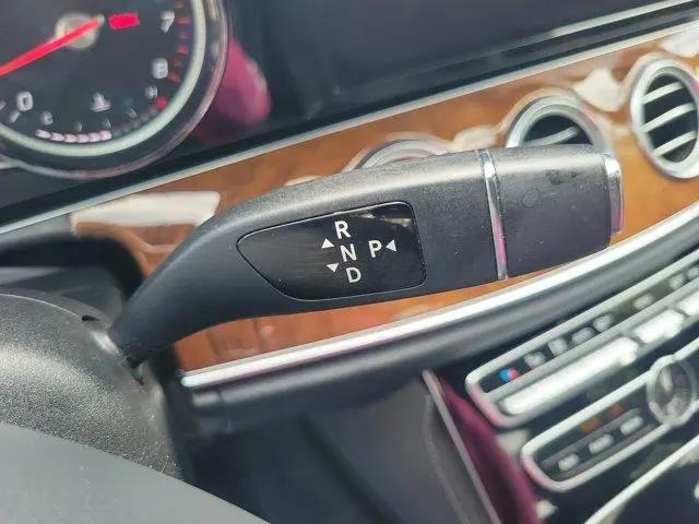 2017 Mercedes-Benz E-CLASS E 300 E 300