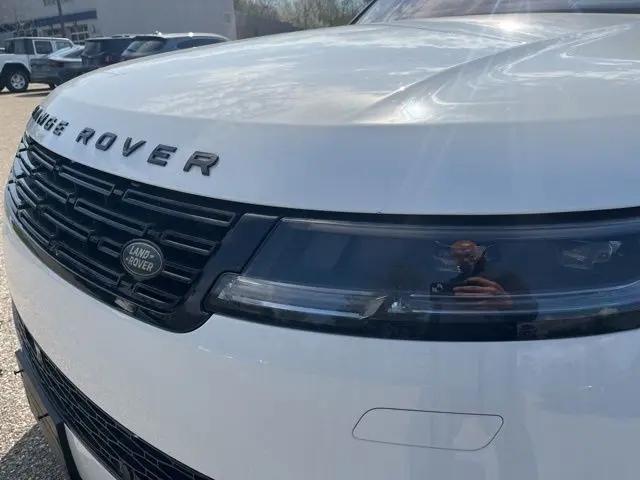 2023 Land Rover Range Rover Sport SE