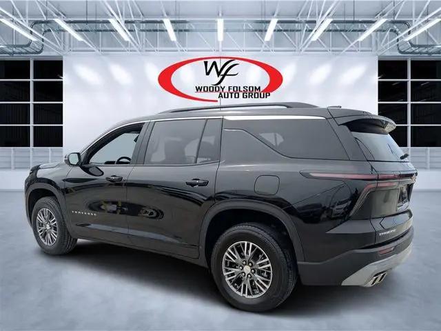 2025 Chevrolet Traverse FWD LT
