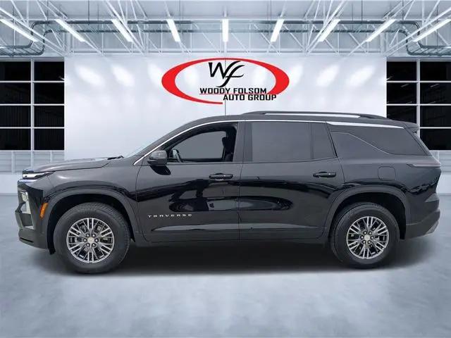 2025 Chevrolet Traverse FWD LT
