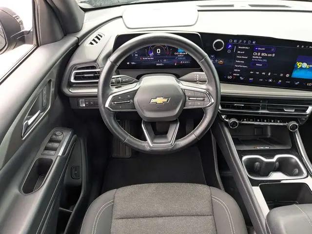 2025 Chevrolet Traverse FWD LT