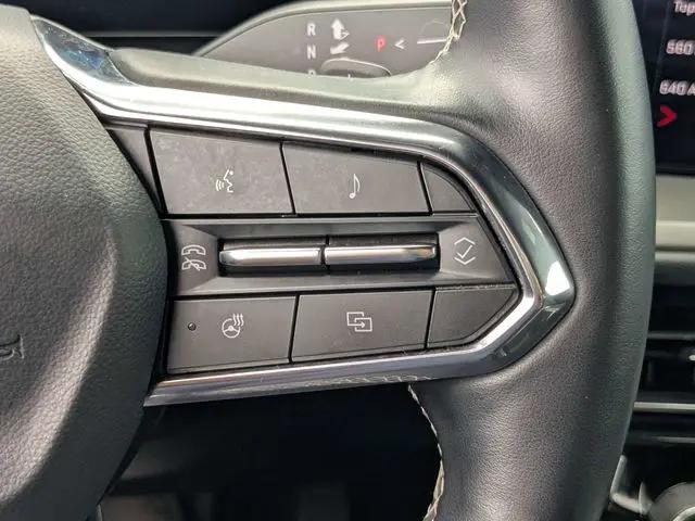 2025 Chevrolet Traverse FWD LT