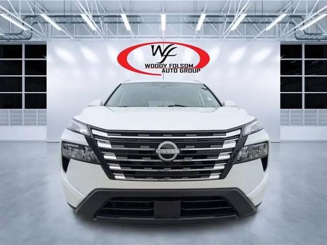 2024 Nissan Rogue SV FWD