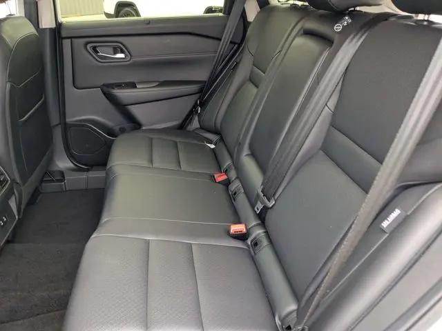 2024 Nissan Rogue SV FWD
