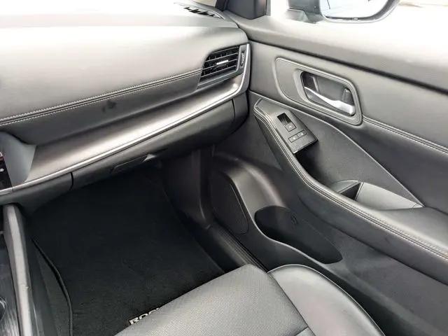 2024 Nissan Rogue SV FWD
