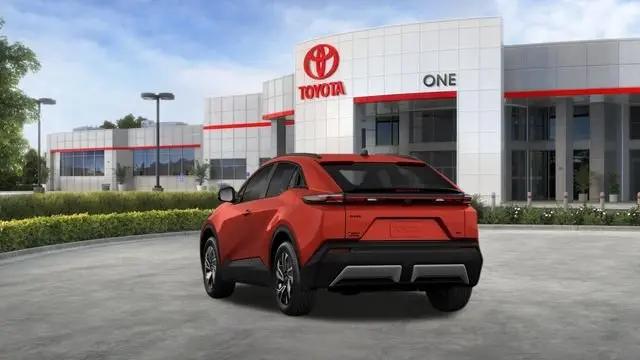 2026 Toyota C-HR SE