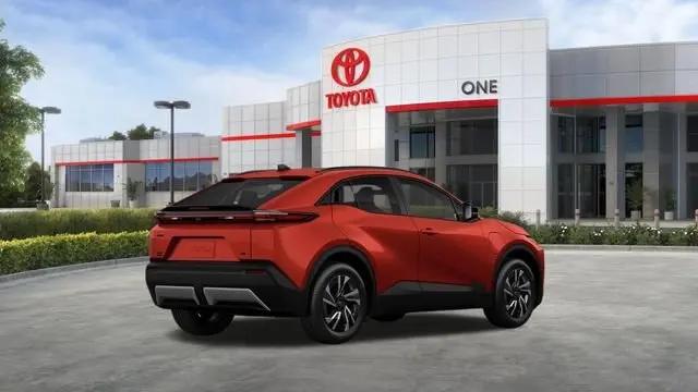 2026 Toyota C-HR SE