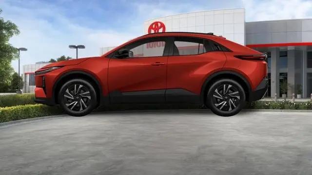 2026 Toyota C-HR SE