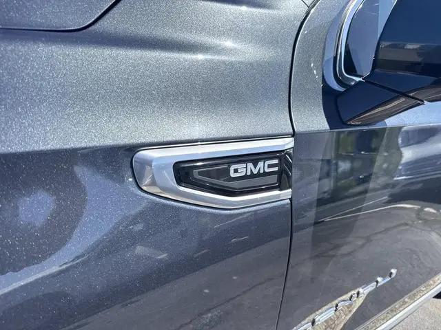 2021 GMC Yukon 4WD Denali