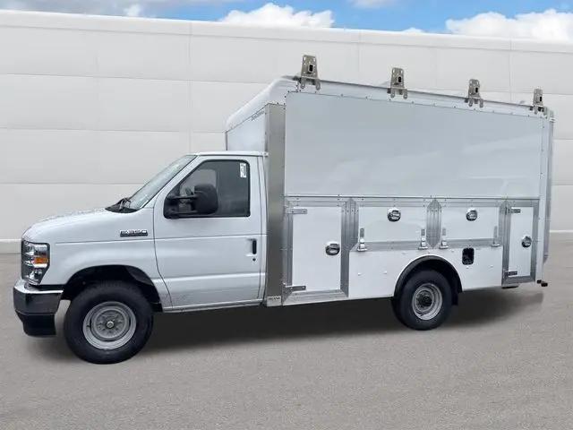 2027 Ford E-Series Cutaway E-Series Cutaway