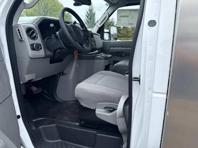 2027 Ford E-Series Cutaway E-Series Cutaway