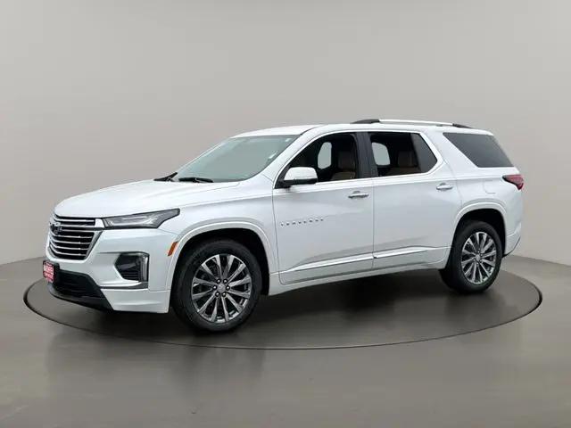 2023 Chevrolet Traverse AWD Premier