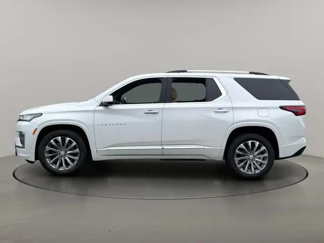 2023 Chevrolet Traverse AWD Premier