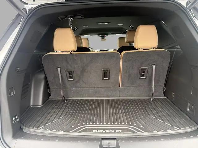 2023 Chevrolet Traverse AWD Premier