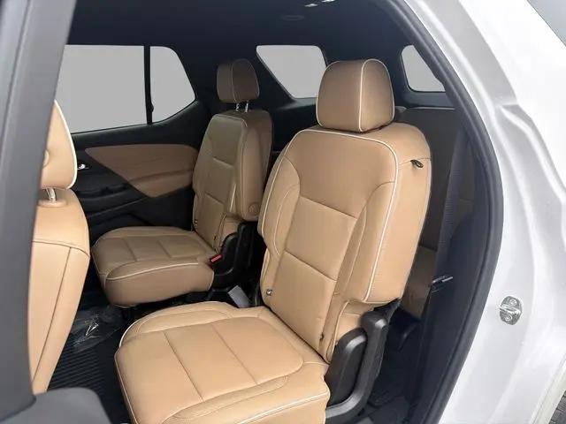 2023 Chevrolet Traverse AWD Premier