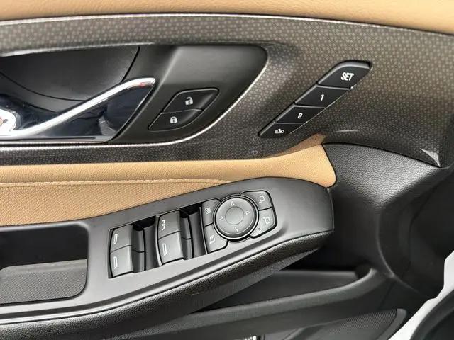 2023 Chevrolet Traverse AWD Premier