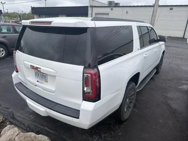 2017 GMC Yukon XL SLT