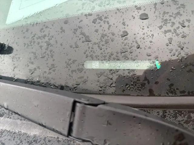 2017 GMC Yukon XL SLT