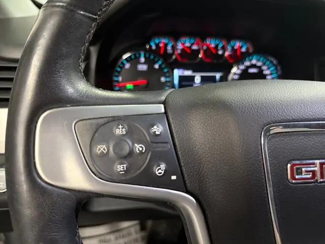 2017 GMC Yukon XL SLT
