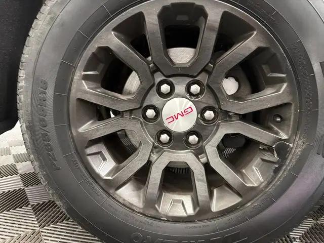 2017 GMC Yukon XL SLT