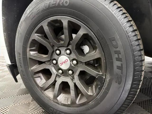 2017 GMC Yukon XL SLT