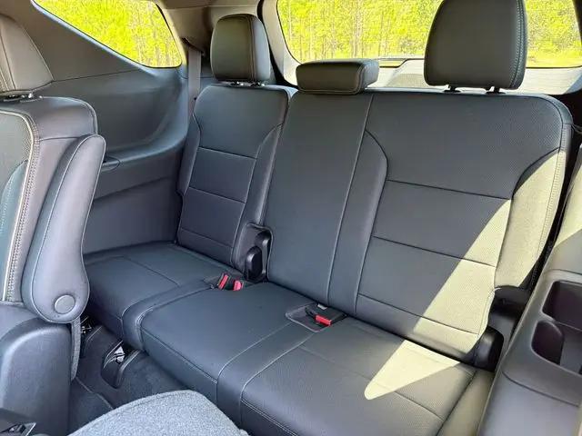2026 Chevrolet Traverse FWD High Country